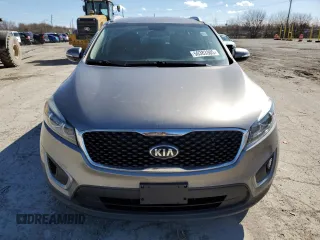 2017 Kia Sorento LX with VIN 5XYPGDA39HG281747, listed as a Copart auction lot 50383305 with 96,656 mi miles and Clean Title. Bid and sale history available at DreamBid. Image 5.