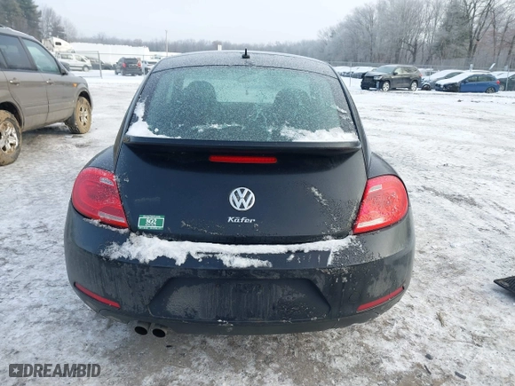 2012 Volkswagen Beetle 2.5L PZEV with VIN 3VWJP7AT8CM619137, listed as a IAAI auction lot 41195954 with 157,741 mi miles. Bid and sale history available at carsss.com. Image 16.