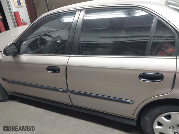 2000 Honda Civic LX with VIN 2HGEJ6674YH532404, listed as a IAAI auction lot 41998834 with 94,504 mi miles. Bid and sale history available at carsss.com. Image 14.