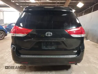2012 Toyota Sienna XLE AAS with VIN 5TDYK3DCXCS208178, listed as a IAAI auction lot 41788262 with 329,823 mi miles and . Bid and sale history available at carsss.com. Image 16.