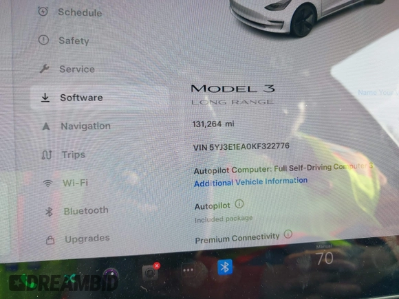 2019 Tesla Model 3 Mid Range z VIN 5YJ3E1EA0KF322776, wystawiony jako IAAI lot #41703368 z przebiegiem 131 264 mil mil oraz . Historia ofert i sprzedaży dostępna na DreamBid. Obrazek 7.