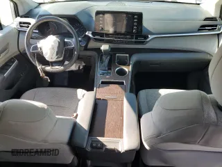 2021 Toyota Sienna LE with VIN 5TDKRKEC9MS035667, listed as a Copart auction lot 53754995 with 98,170 mi miles and Salvage title. Bid and sale history available at DreamBid. Image 8.