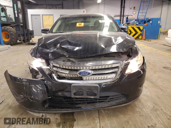 2011 Ford Taurus SE with VIN 1FAHP2DW3BG163699, listed as a Copart auction lot 43186495 with 84,493 mi miles and Salvage Title. Bid and sale history available at DreamBid. Image 5.