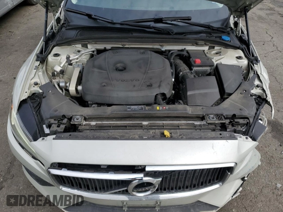 2019 Volvo S60 Momentum with VIN 7JRA22TK8KG006440, listed as a Copart auction lot 47393365 with 97,472 mi miles and Salvage Title. Bid and sale history available at carsss.com. Image 11.