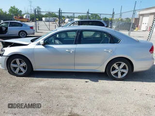 2013 Volkswagen Passat SE with VIN 1VWBH7A36DC001528, listed as a IAAI auction lot 42568026 with 186,814 mi miles and . Bid and sale history available at DreamBid. Image 14.
