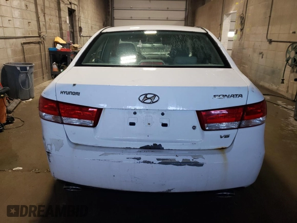 2006 Hyundai Sonata GLS with VIN 5NPEU46F66H105800, listed as a Copart auction lot 42696035 with 211,830 mi miles and Salvage Title. Bid and sale history available at DreamBid. Image 6.