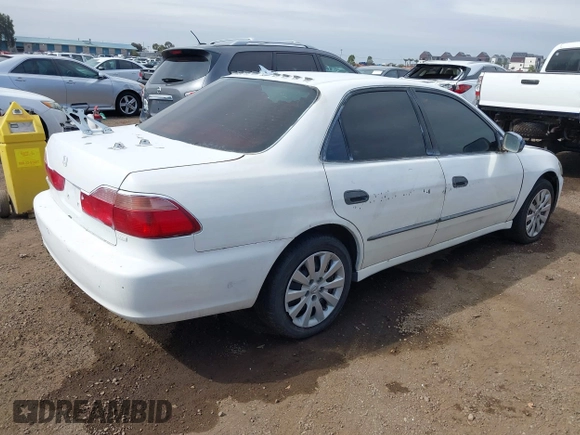 2000 Honda Accord EX z VIN 1HGCG1654YA065958, wystawiony jako IAAI lot #41734784 z przebiegiem 293 577 mil mil oraz . Historia ofert i sprzedaży dostępna na DreamBid. Obrazek 4.