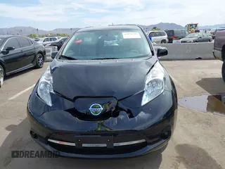 2017 Nissan LEAF SV with VIN 1N4BZ0CP5HC300639, listed as a IAAI auction lot 41871728 with 65,866 mi miles and . Bid and sale history available at DreamBid. Image 6.