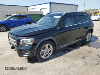 2020 Mercedes-Benz GLB 250 z VIN WDC4M4GB6LW003873, wystawiony jako Copart lot #57292825 z przebiegiem 40 887 mil mil oraz Nie do naprawy. Historia ofert i sprzedaży dostępna na DreamBid. Obrazek 1.