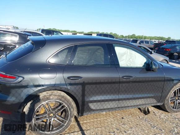 2021 Porsche Macan with VIN WP1AA2A52MLB09795, listed as a IAAI auction lot 42075503 with 26,834 mi miles and . Bid and sale history available at DreamBid. Image 13.
