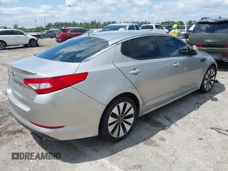 2012 Kia Optima SX with VIN 5XXGR4A67CG066935, listed as a IAAI auction lot 41989589 with 80,420 mi miles and . Bid and sale history available at carsss.com. Image 4.