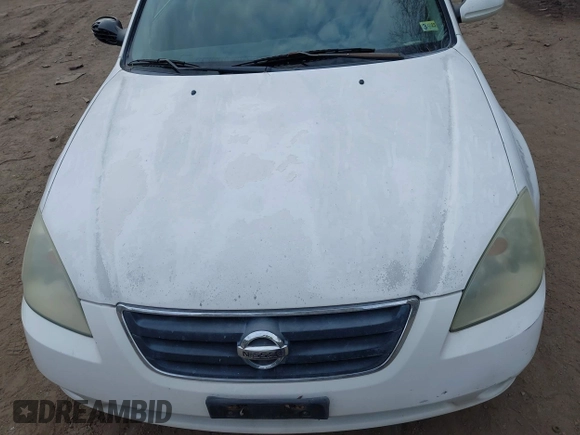 2003 Nissan Altima S with VIN 1N4AL11DX3C116530, listed as a IAAI auction lot 41885861 with 164,880 mi miles. Bid and sale history available at carsss.com. Image 6.