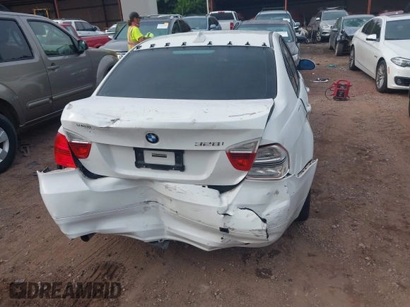 2007 BMW 3 Series 328i with VIN WBAVA37517NL12716, listed as a IAAI auction lot 42480313 with 144,785 mi miles and . Bid and sale history available at DreamBid. Image 16.