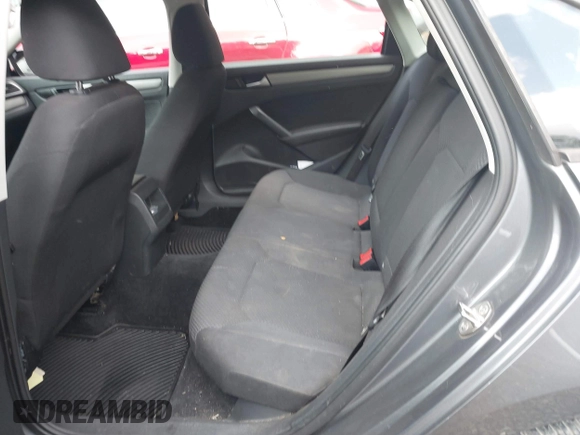 2015 Volkswagen Passat Limited Edition Edition с VIN 1VWAT7A39FC094736, выставлен на аукционе IAAI как лот 40483449 с пробегом 97 449 миль миль и . История ставок и продаж доступна на DreamBid. Изображение 8.
