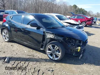 2017 Hyundai Veloster with VIN KMHTC6AD1HU321280, listed as a IAAI auction lot 41294268 with 59,139 mi miles. Bid and sale history available at carsss.com. Image 1.