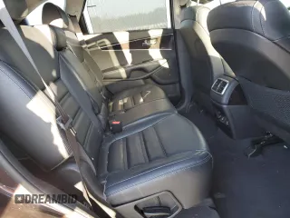 2017 Kia Sorento EX with VIN 5XYPHDA11HG216127, listed as a Copart auction lot 82587064 with 115,789 mi miles and Salvage Title. Bid and sale history available at carsss.com. Image 11.
