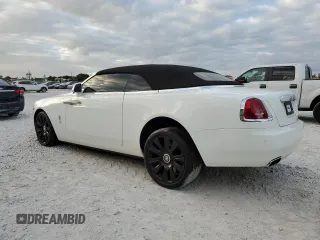 2016 Rolls-Royce Dawn z VIN SCA666D51GU102208, wystawiony jako Copart lot #83388274 z przebiegiem 25 930 mil mil oraz Szkody całkowita. Historia ofert i sprzedaży dostępna na DreamBid. Obrazek 2.