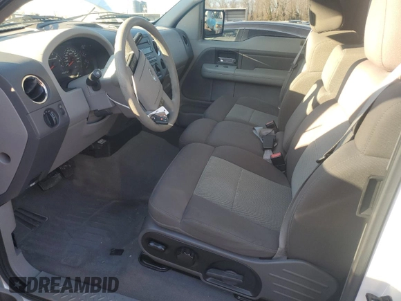 2004 Ford F-150 STX with VIN 1FTRX14W04NB61206, listed as a Copart auction lot 47146015 with 50,393 mi miles and Salvage title. Bid and sale history available at DreamBid. Image 7.