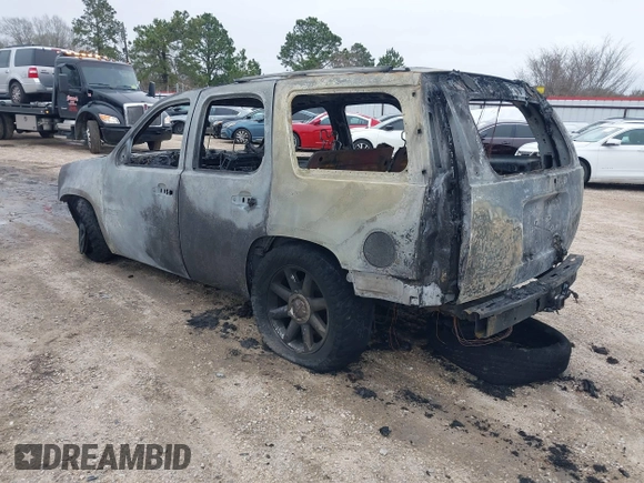 2007 GMC Yukon SLT with VIN 1GKFC13067J306549, listed as a IAAI auction lot 41605636 with 1 mi miles. Bid and sale history available at carsss.com. Image 3.