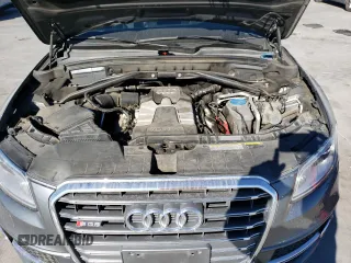2015 Audi SQ5 Premium Plus with VIN WA1CGAFP3FA117118, listed as a Copart auction lot 72288122 with 60,532 mi miles. Bid and sale history available at carsss.com. Image 12.