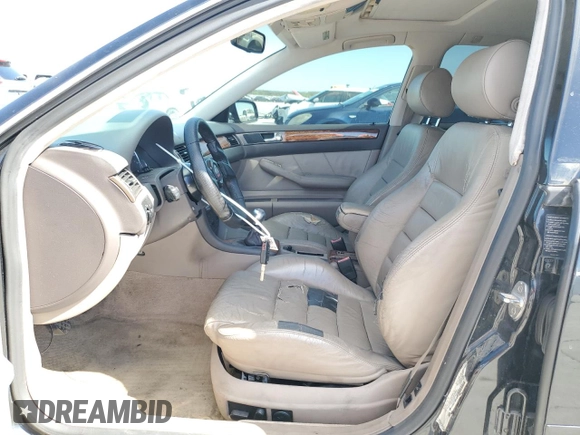 2000 Audi A6 z VIN WAUED24B7YN070706, wystawiony jako Copart lot #76268484 z przebiegiem 101 896 mil mil oraz Szkoda całkowita • Salvage title. Historia ofert i sprzedaży dostępna na DreamBid. Obrazek 7.