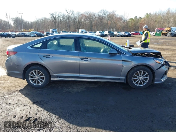 2018 Hyundai Sonata SE with VIN 5NPE24AF9JH674582, listed as a IAAI auction lot 41792449 with 113,856 mi miles and . Bid and sale history available at DreamBid. Image 13.
