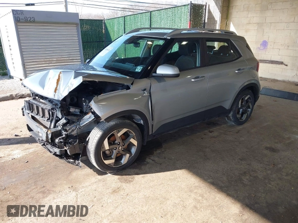 2022 Hyundai Venue Limited with VIN KMHRC8A37NU199579, listed as a IAAI auction lot 41886674 with 36,484 mi miles and . Bid and sale history available at DreamBid. Image 18.