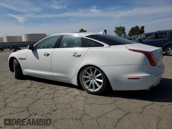 2013 Jaguar XJ with VIN SAJWA1C79D8V51400, listed as a Copart auction lot 54972475 with 79,471 mi miles and Clean Title. Bid and sale history available at DreamBid. Image 2.