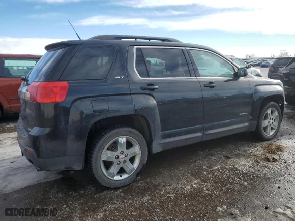 2013 GMC Terrain SLT with VIN 2GKFLVE37D6131557, listed as a Copart auction lot 46714885 with 165,376 mi miles and Salvage Title. Bid and sale history available at carsss.com. Image 3.