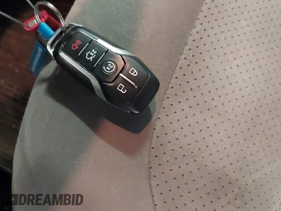2017 Ford Explorer XLT с VIN 1FM5K8D82HGD99409, выставлен на аукционе IAAI как лот 41843212 с пробегом 150 095 миль миль и . История ставок и продаж доступна на DreamBid. Изображение 11.