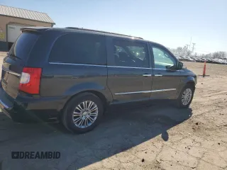 2013 Chrysler Town & Country Touring L with VIN 2C4RC1CG3DR797787, listed as a Copart auction lot 48028685 with 152,579 mi miles and Salvage Title. Bid and sale history available at DreamBid. Image 3.