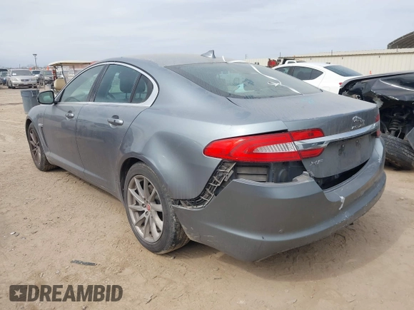 2015 Jaguar XF T Premium with VIN SAJWA0FS1FPU58051, listed as a IAAI auction lot 41690461 with 128,900 mi miles and . Bid and sale history available at DreamBid. Image 3.