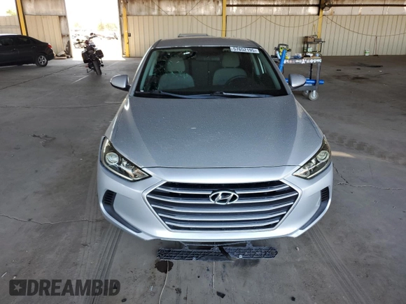 2017 Hyundai Elantra SE z VIN 5NPD74LF3HH177080, wystawiony jako Copart lot #57652195 z przebiegiem 115 567 mil mil oraz Szkoda całkowita • Salvage title. Historia ofert i sprzedaży dostępna na DreamBid. Obrazek 5.