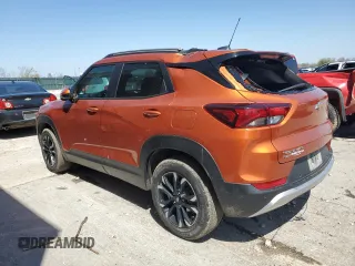 2022 Chevrolet TrailBlazer LT with VIN KL79MRSL7NB137453, listed as a Copart auction lot 51932945 with 32,962 mi miles and Salvage Title. Bid and sale history available at DreamBid. Image 2.