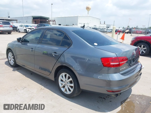 2015 Volkswagen Jetta SE with VIN 3VWD17AJ7FM286172, listed as a IAAI auction lot 42115737 with 113,836 mi miles and . Bid and sale history available at DreamBid. Image 3.