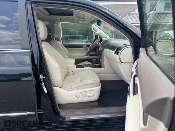 2015 Lexus GX 460 with VIN JTJBM7FX5F5092340, listed as a Copart auction lot 60347755 with 188,289 mi miles and Clean title. Bid and sale history available at DreamBid. Image 5.