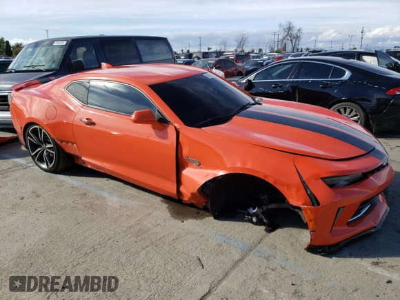 2018 Chevrolet Camaro 2LT with VIN 1G1FD1RSXJ0161054, listed as a Copart auction lot 43664293 with 24,817 mi miles. Bid and sale history available at carsss.com. Image 4.