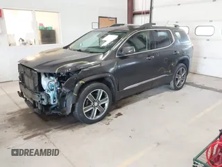 2017 GMC Acadia Denali z VIN 1GKKNXLS2HZ193151, wystawiony jako IAAI lot #41655347 z przebiegiem 145 249 mil mil oraz . Historia ofert i sprzedaży dostępna na DreamBid. Obrazek 2.