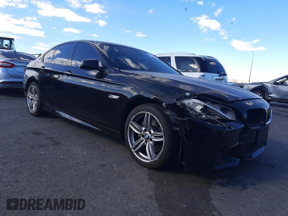 2011 BMW 5 Series 535i z VIN WBAFR7C55BC608725, wystawiony jako Copart lot #57063745 z przebiegiem 107 017 mil mil oraz Tytuł czysty. Historia ofert i sprzedaży dostępna na DreamBid. Obrazek 4.
