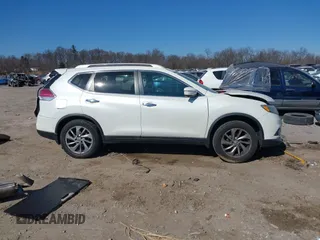 2015 Nissan Rogue SV with VIN 5N1AT2MV4FC905034, listed as a IAAI auction lot 41696720 with 170,132 mi miles. Bid and sale history available at carsss.com. Image 13.