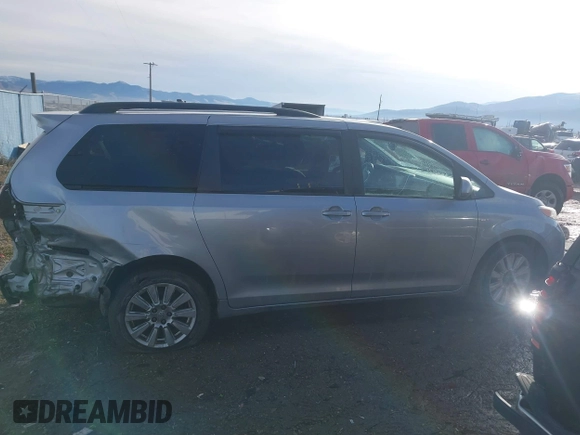 2017 Toyota Sienna LE with VIN 5TDJZ3DC9HS168079, listed as a IAAI auction lot 41175845 with 98,585 mi miles. Bid and sale history available at carsss.com. Image 13.