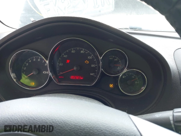 2009 Pontiac G6 1SA with VIN 1G2ZG57B694157985, listed as a IAAI auction lot 42374458 with 202,323 mi miles and . Bid and sale history available at DreamBid. Image 7.
