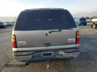 2002 Chevrolet Suburban Z71 with VIN 3GNFK16ZX2G218257, listed as a Copart auction lot 85267134 with 207,056 mi miles and Salvage Title. Bid and sale history available at carsss.com. Image 6.