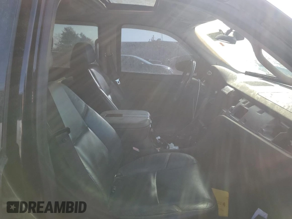 2009 Cadillac Escalade z VIN 1GYFK43589R179670, wystawiony jako Copart lot #43695985 z przebiegiem Nie podano mil oraz Szkoda całkowita • Salvage title. Historia ofert i sprzedaży dostępna na DreamBid. Obrazek 7.
