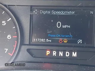 2019 Ford F-150 XL с VIN 1FTEX1C50KKC03721, выставлен на аукционе IAAI как лот 42449106 с пробегом 117 282 миль миль и . История ставок и продаж доступна на DreamBid. Изображение 16.