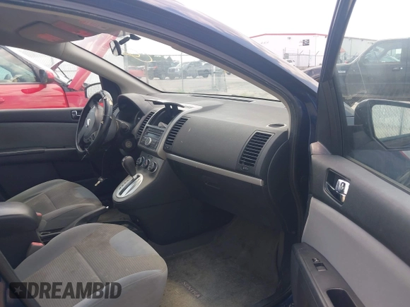 2010 Nissan Sentra S с VIN 3N1AB6APXAL630726, выставлен на аукционе IAAI как лот 42796509 с пробегом 247 101 миль миль и . История ставок и продаж доступна на DreamBid. Изображение 5.