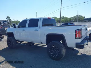 2017 GMC Sierra 1500 SLT z VIN 3GTU2NEC2HG474079, wystawiony jako IAAI lot #41899673 z przebiegiem 104 033 mil mil oraz . Historia ofert i sprzedaży dostępna na DreamBid. Obrazek 14.