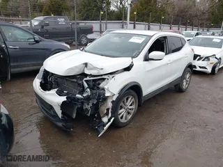2019 Nissan Rogue Sport SV with VIN JN1BJ1CP2KW231473, listed as a IAAI auction lot 41704807 with 58,518 mi miles. Bid and sale history available at carsss.com. Image 2.