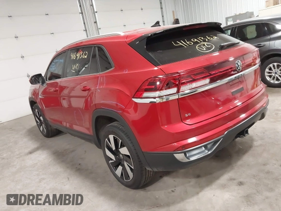 2024 Volkswagen Atlas SE with VIN 1V2HE2CA6RC221830, listed as a IAAI auction lot 41691362 with 28,755 mi miles and . Bid and sale history available at DreamBid. Image 3.