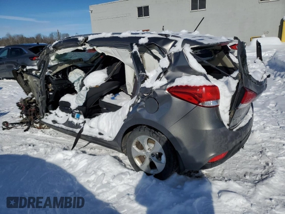 2014 Kia Rondo LX with VIN KNAHT8A39E7066804, listed as a Copart auction lot 45564905 with Not Provided miles and Non Repairable. Bid and sale history available at carsss.com. Image 2.